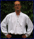Schn&uuml;rhemd